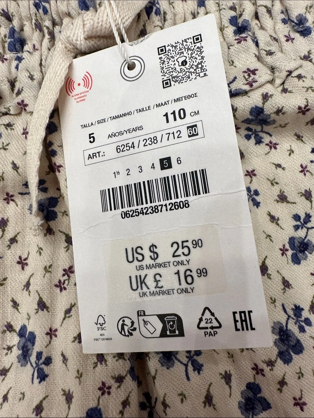 Zara size 5 girls Beige Floral Elastic-Waist Skirt with Blue Print. New
